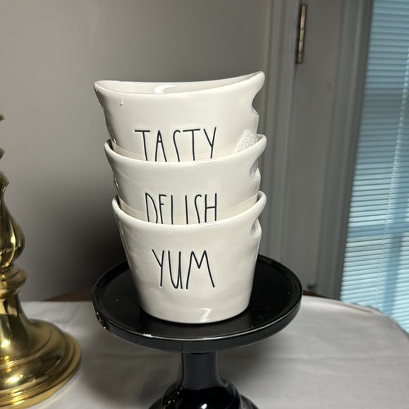 Rae Dunn condiment dish set- Tasty, Delish, Yum - Picture 7 of 9
